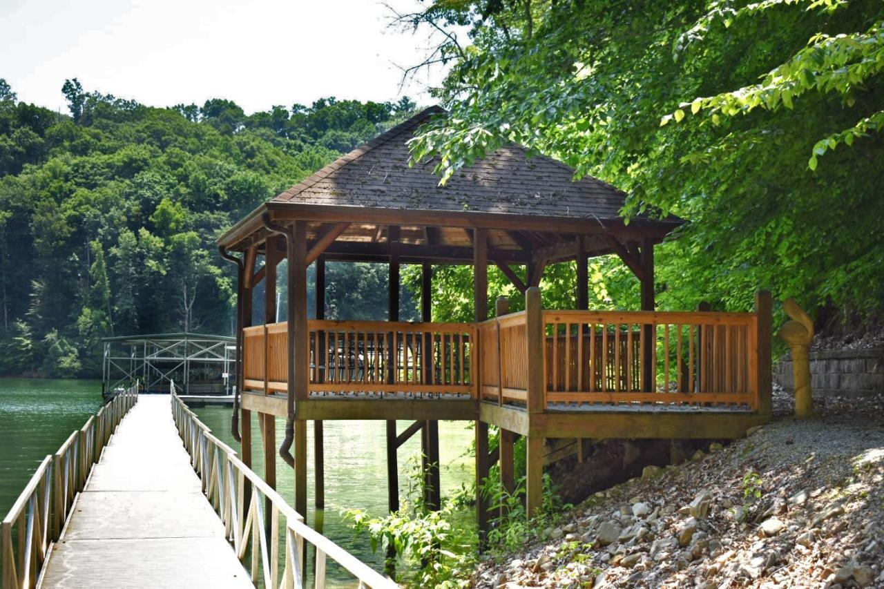 Tree Top Lodge - Gorgeous Lake Cabin With Hot Tub & Magnificent Views Of Forests And Mountains! Cabin Butler Kültér fotó
