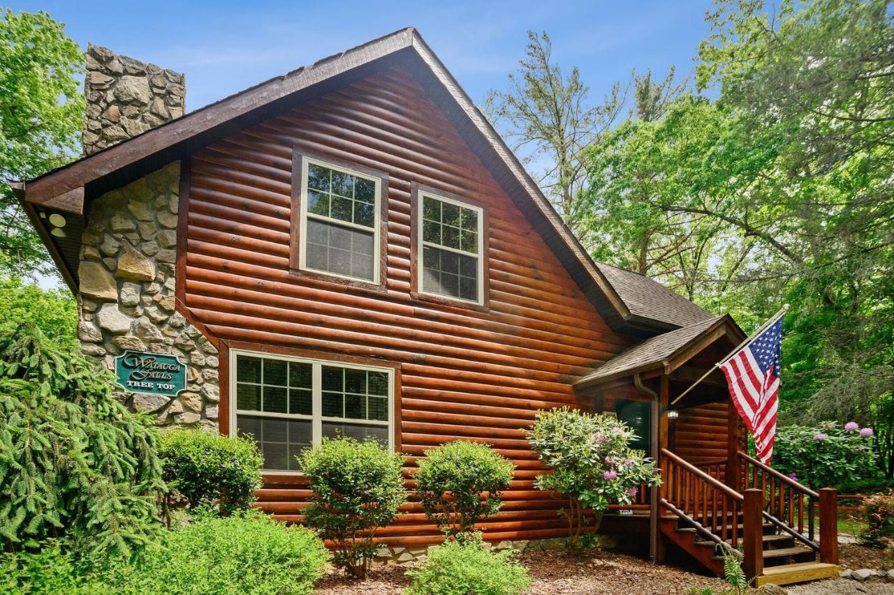Tree Top Lodge - Gorgeous Lake Cabin With Hot Tub & Magnificent Views Of Forests And Mountains! Cabin Butler Kültér fotó