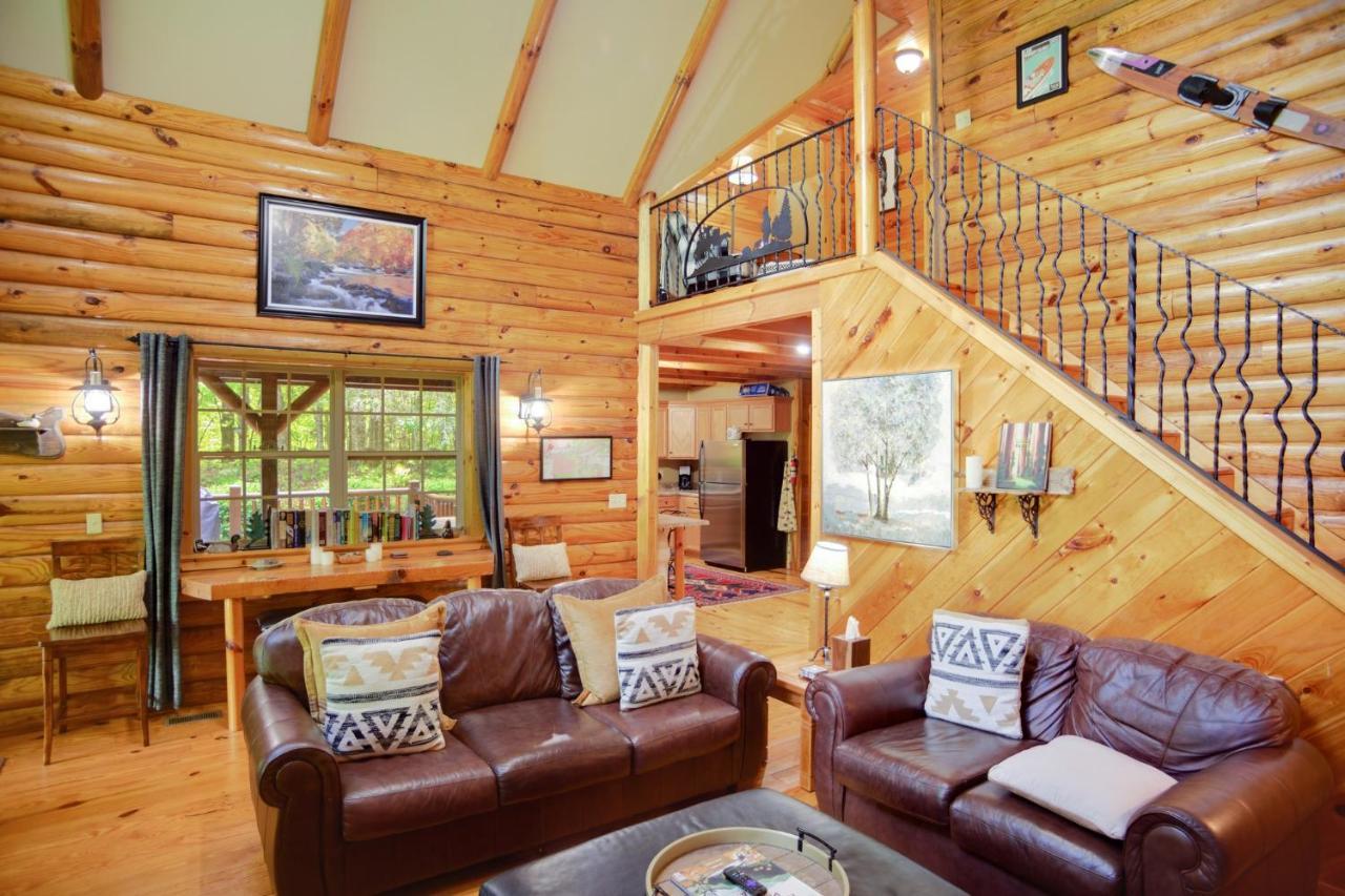 Tree Top Lodge - Gorgeous Lake Cabin With Hot Tub & Magnificent Views Of Forests And Mountains! Cabin Butler Kültér fotó