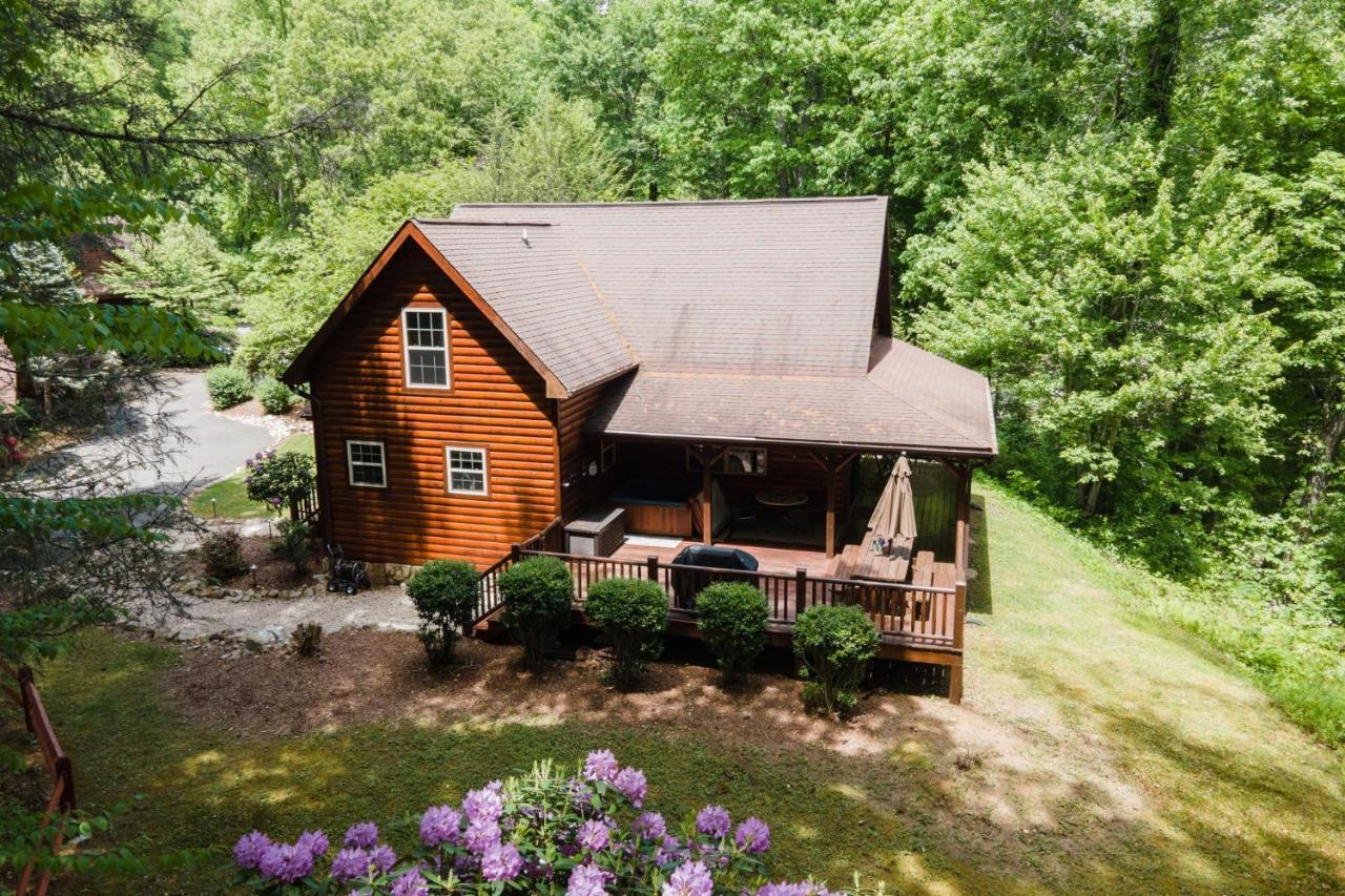 Tree Top Lodge - Gorgeous Lake Cabin With Hot Tub & Magnificent Views Of Forests And Mountains! Cabin Butler Kültér fotó
