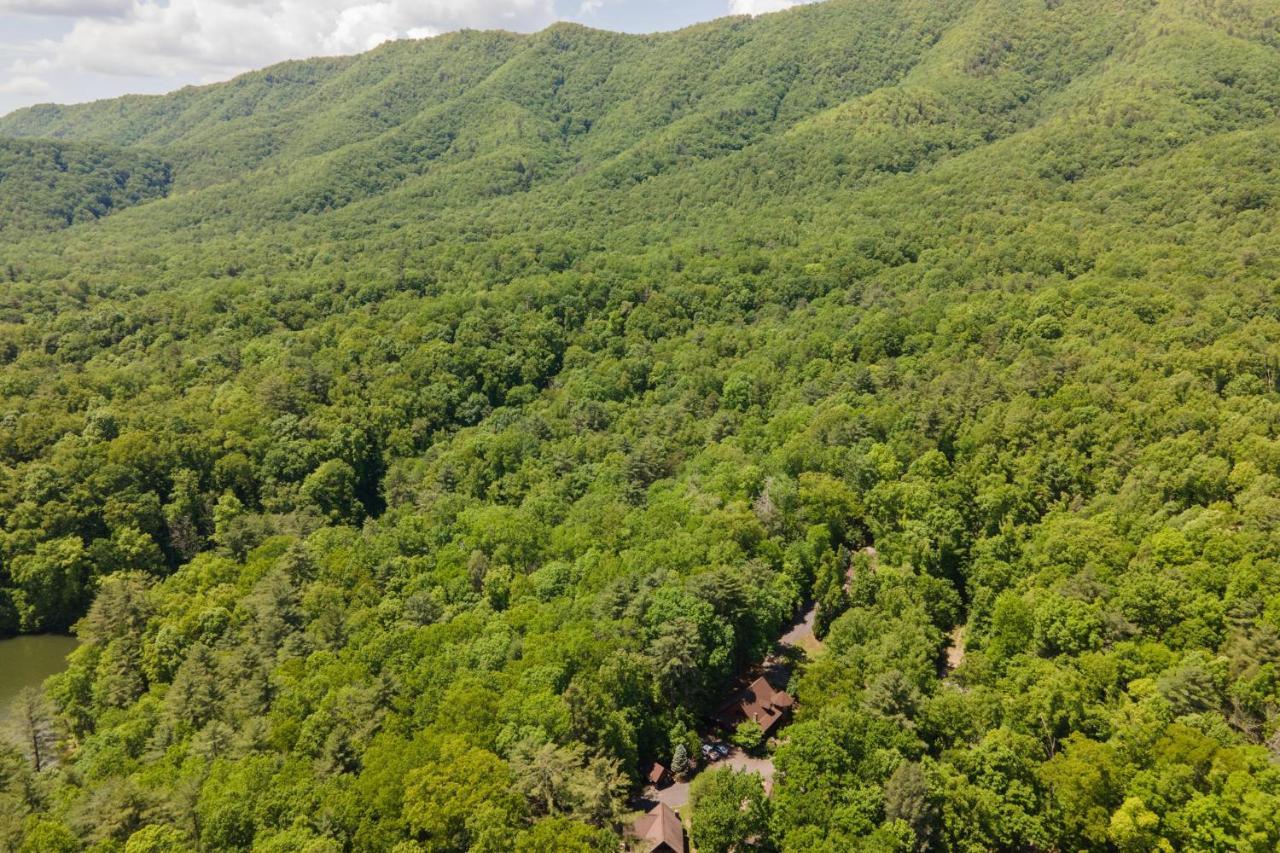 Tree Top Lodge - Gorgeous Lake Cabin With Hot Tub & Magnificent Views Of Forests And Mountains! Cabin Butler Kültér fotó